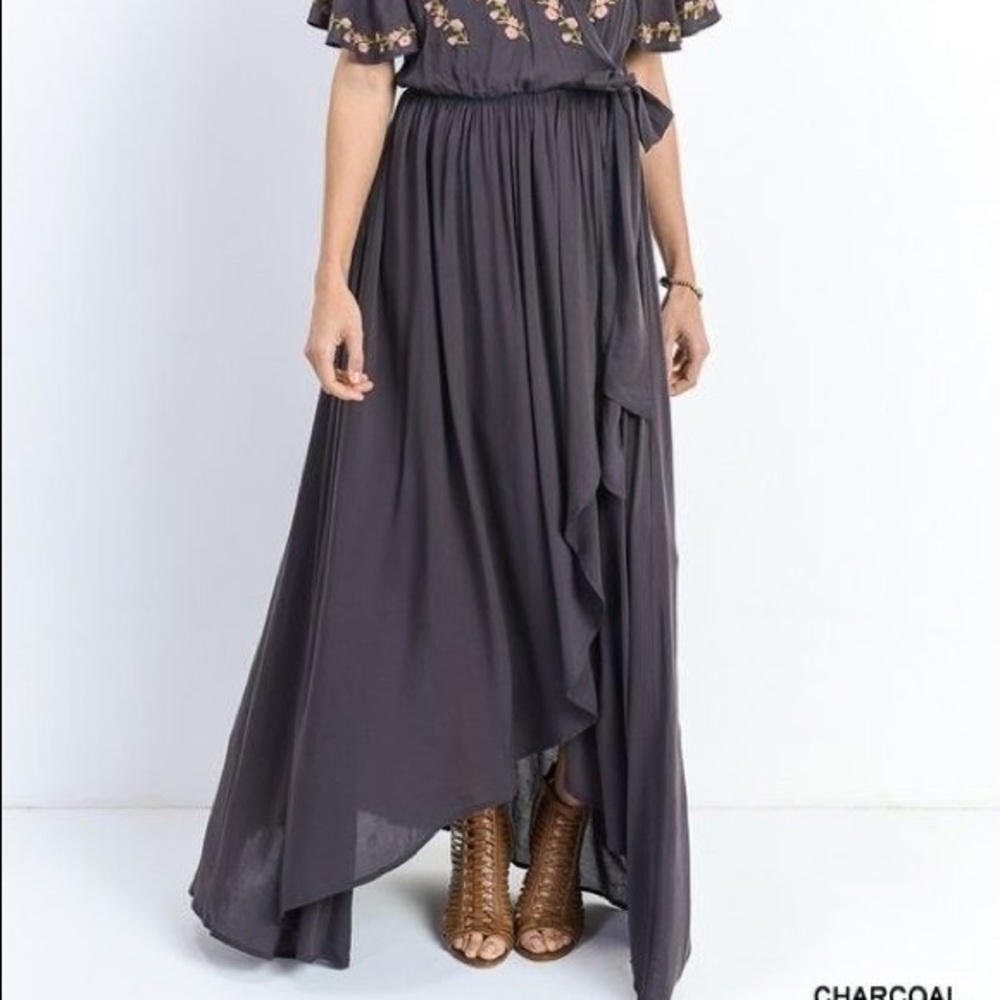 Jodifl maxi wrap style dress sz M